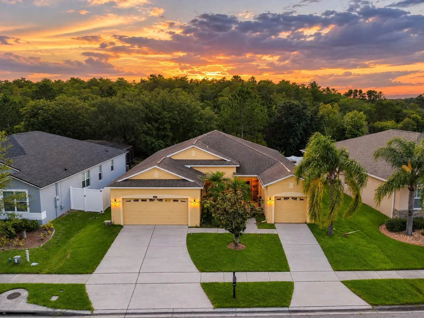 2336 CROSSTON CIR