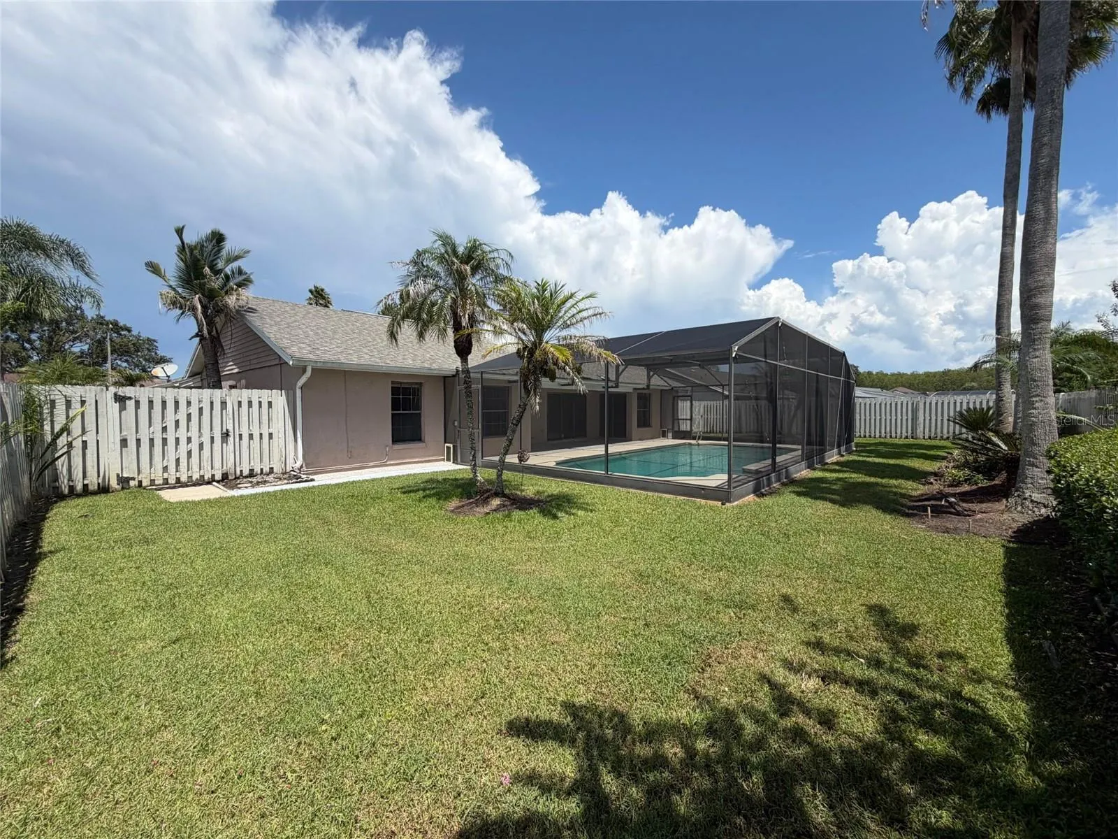 14725 EAGLES CROSSING DR