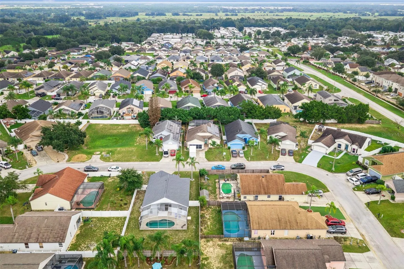 227 TIFFANY LOOP