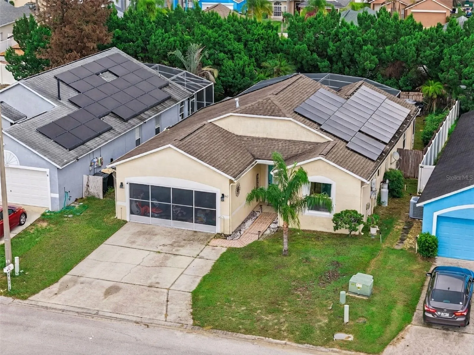 227 TIFFANY LOOP