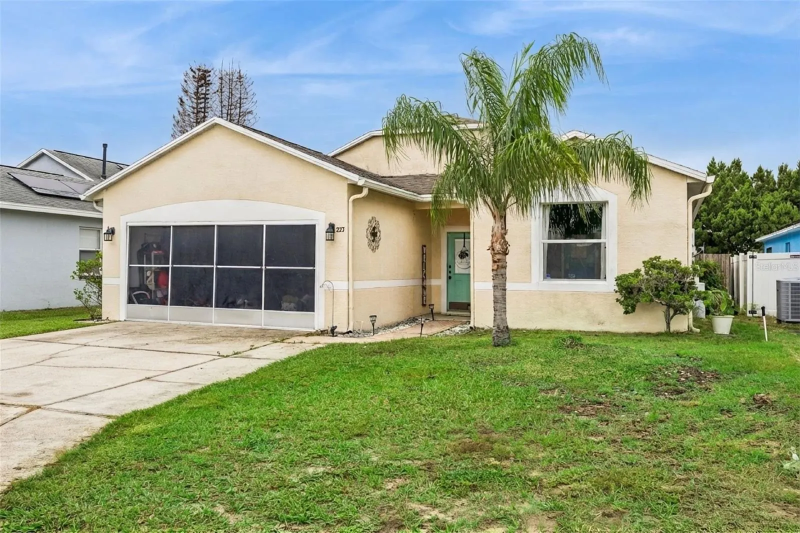 227 TIFFANY LOOP