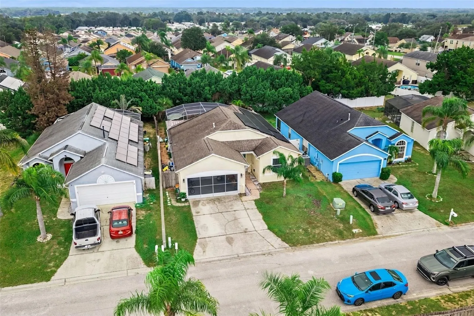 227 TIFFANY LOOP