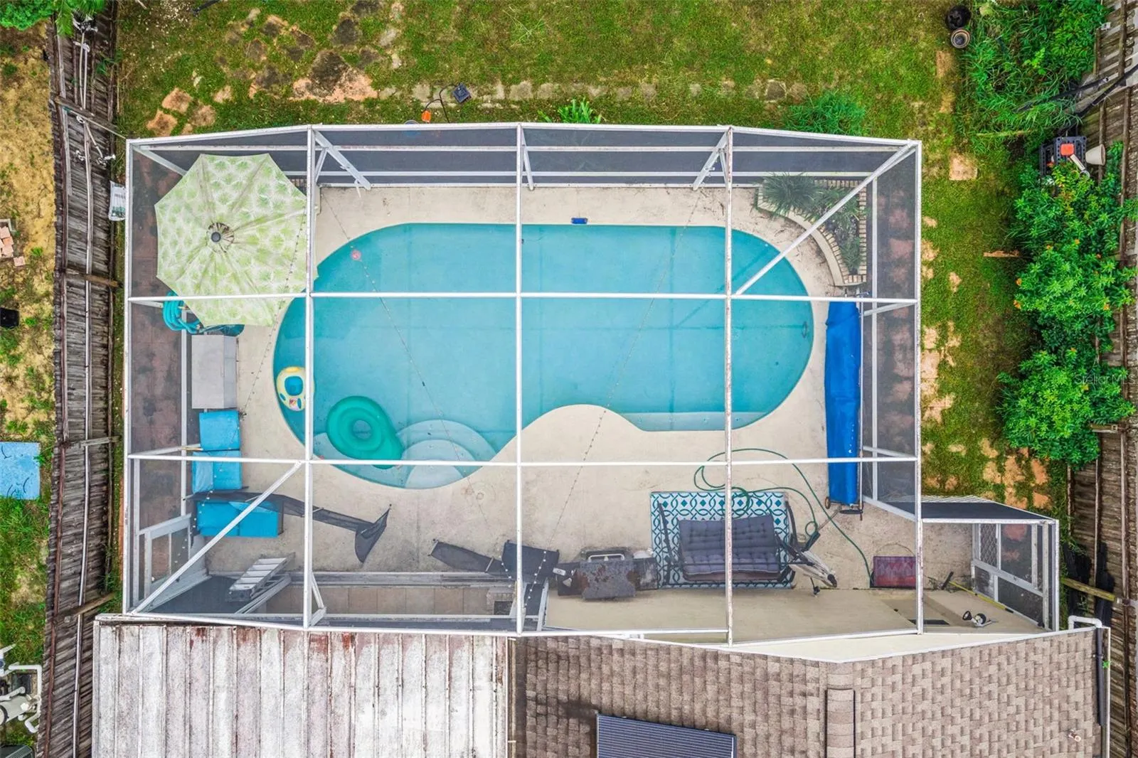227 TIFFANY LOOP