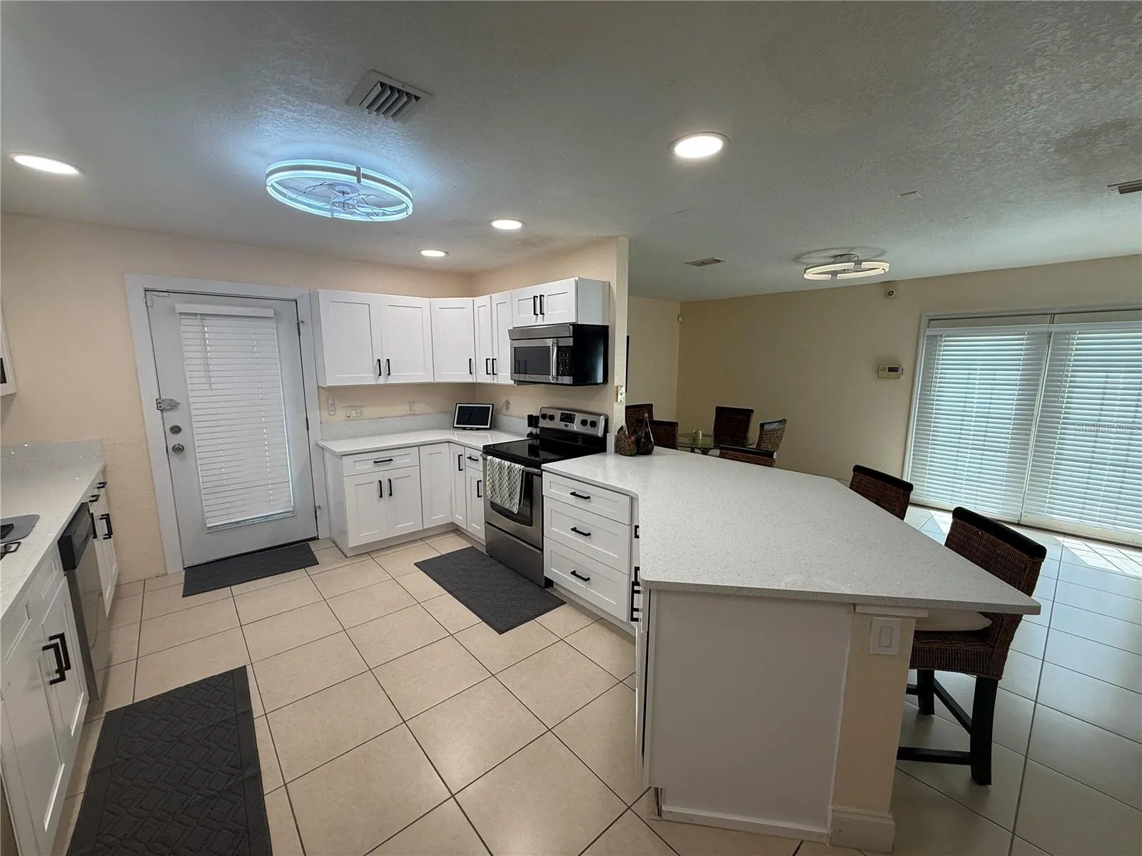 2493 MCMICHAEL RD