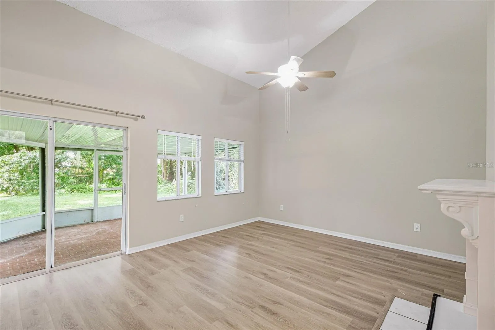9006 DIXIANA VILLA CIR