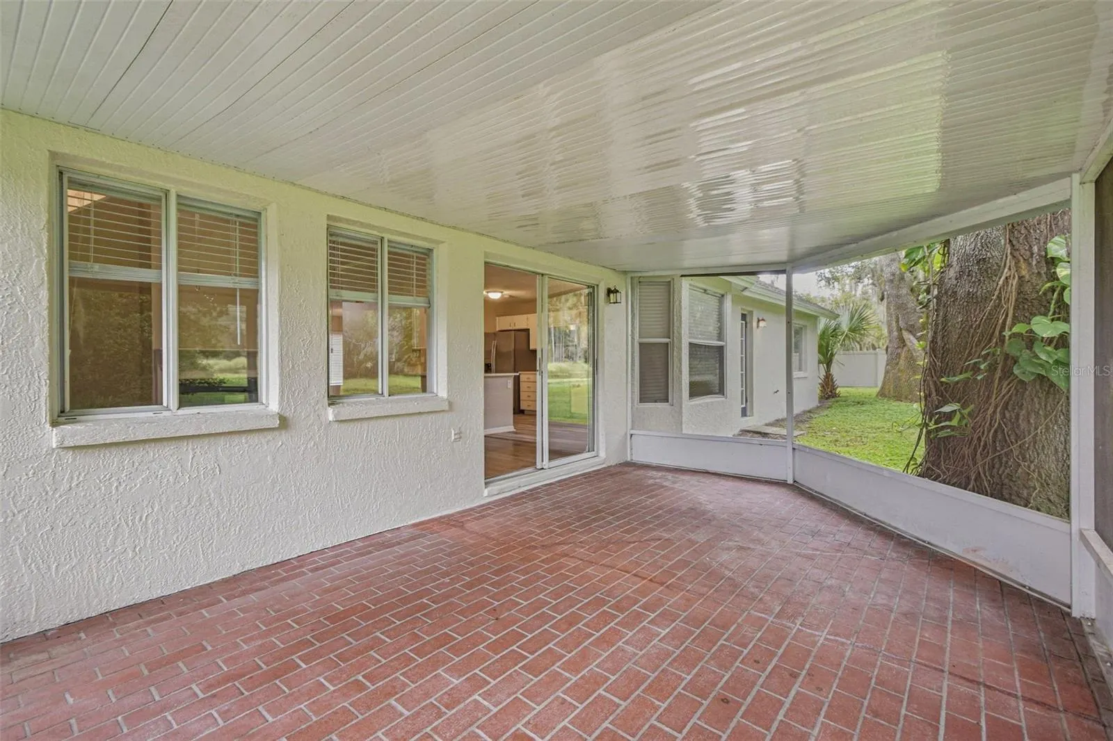 9006 DIXIANA VILLA CIR