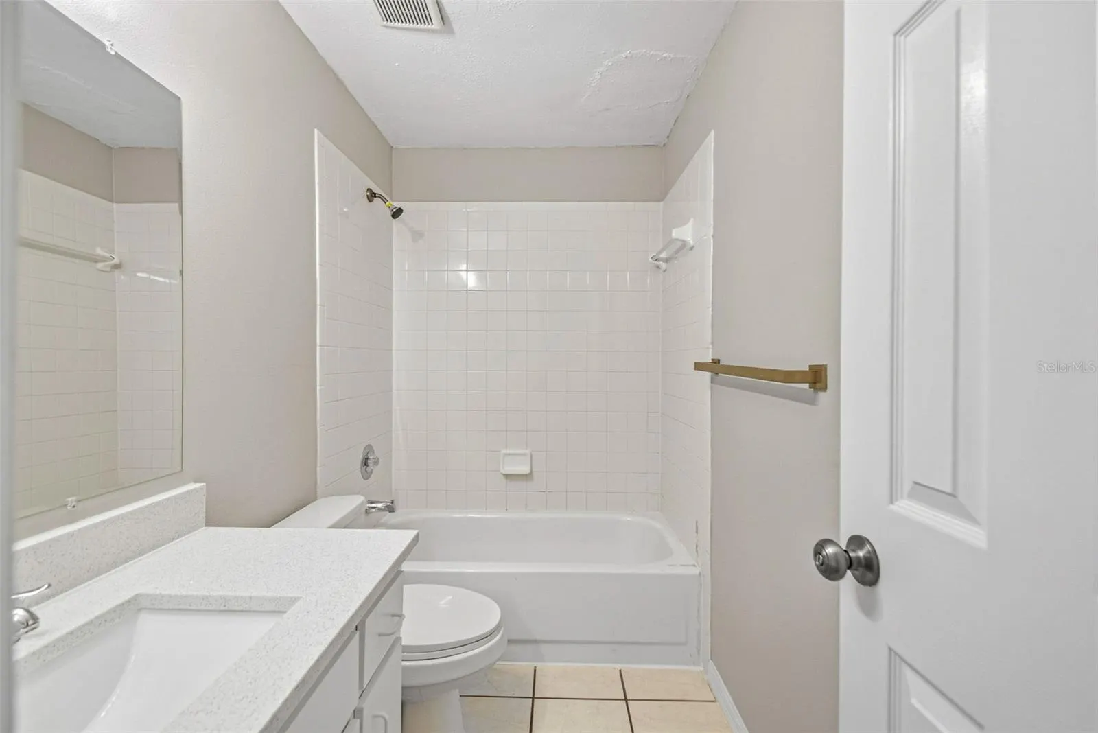 9006 DIXIANA VILLA CIR