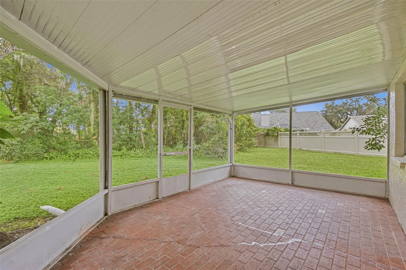 9006 DIXIANA VILLA CIR
