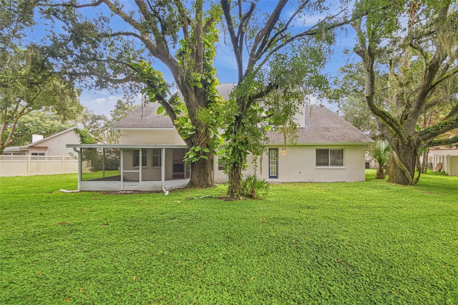 9006 DIXIANA VILLA CIR