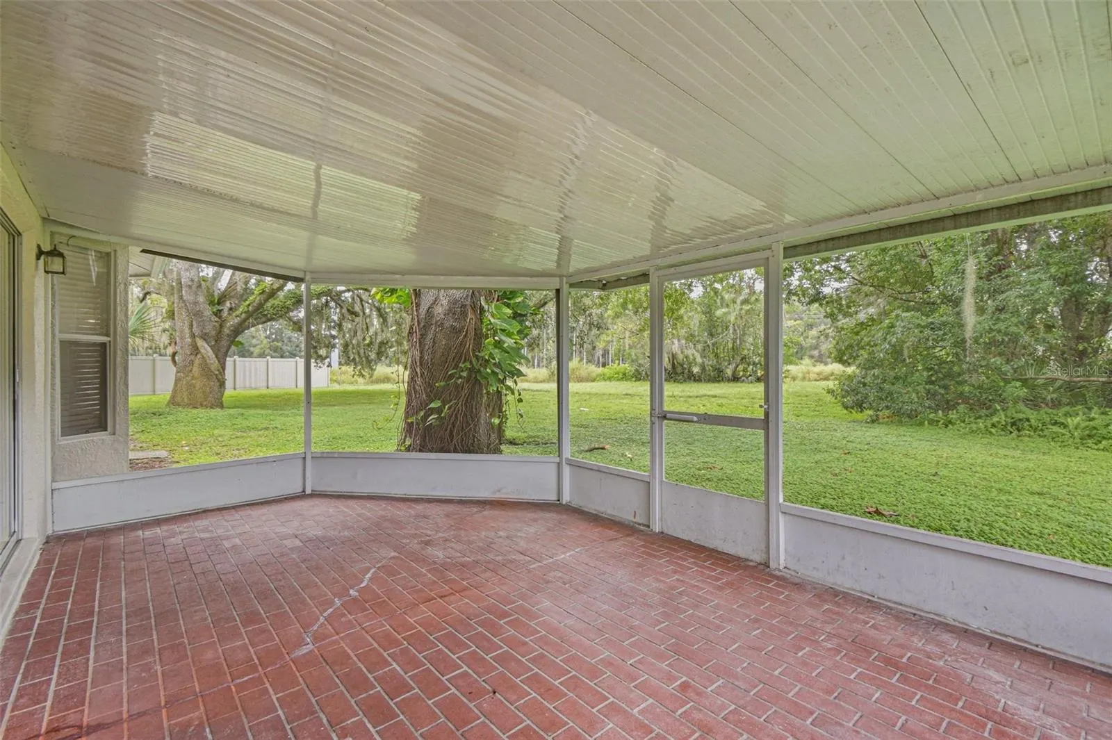 9006 DIXIANA VILLA CIR
