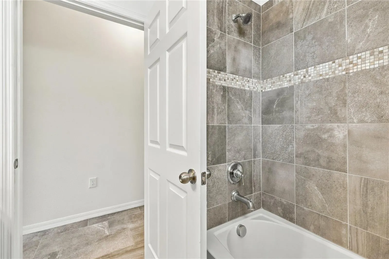 2540 FOLIO WAY