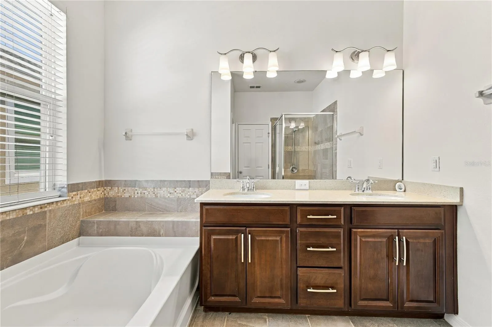2540 FOLIO WAY