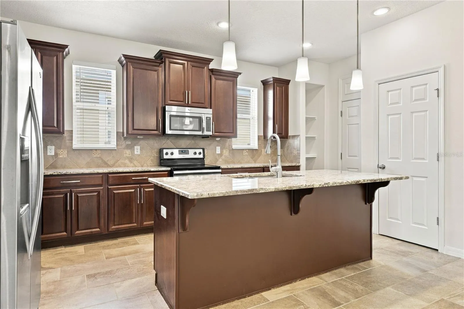 2540 FOLIO WAY