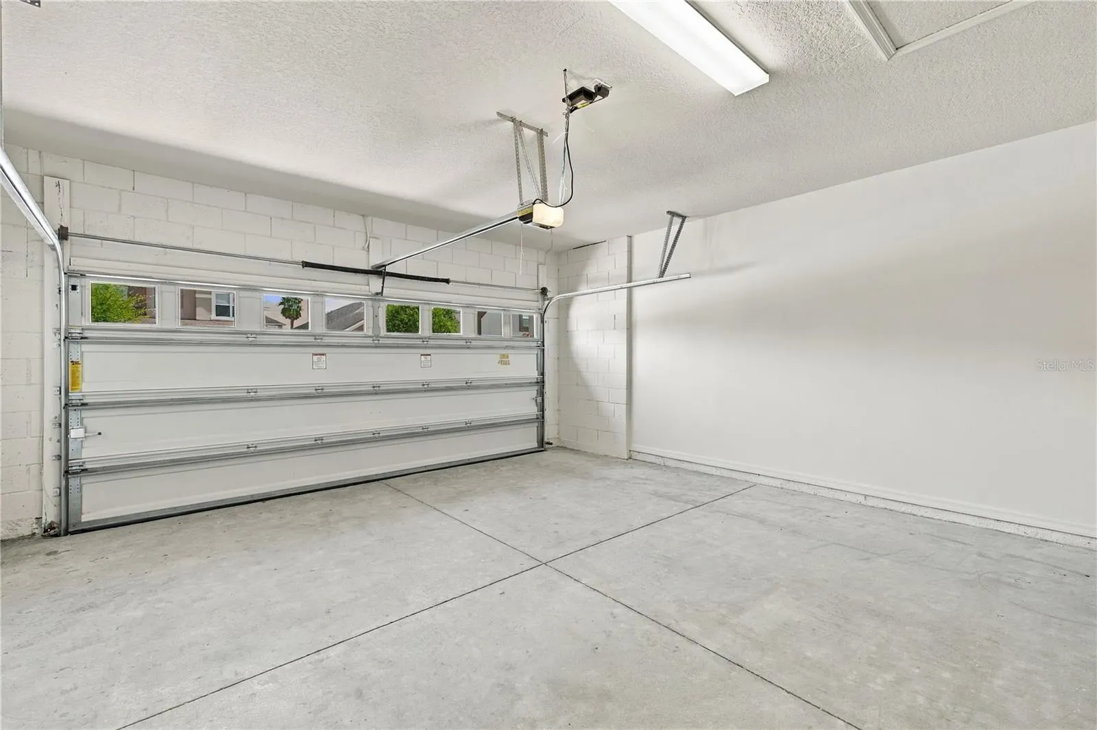 2540 FOLIO WAY