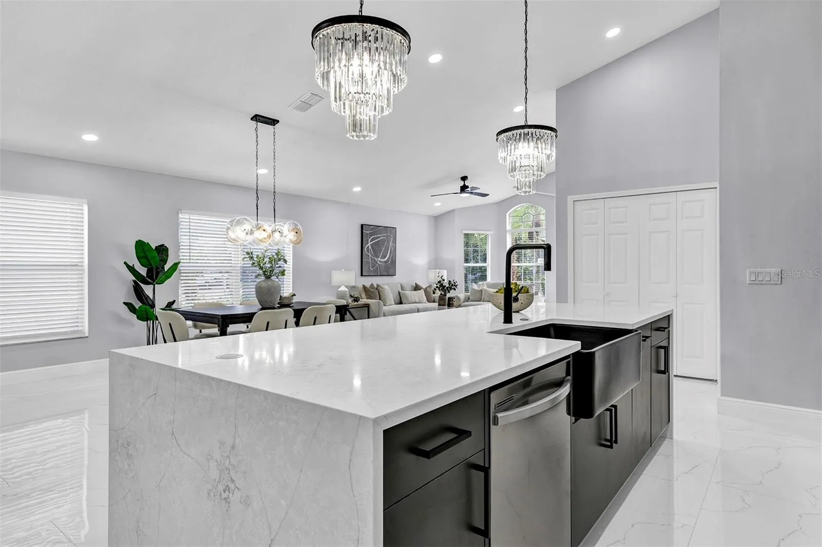 13712 DEVLIN CT