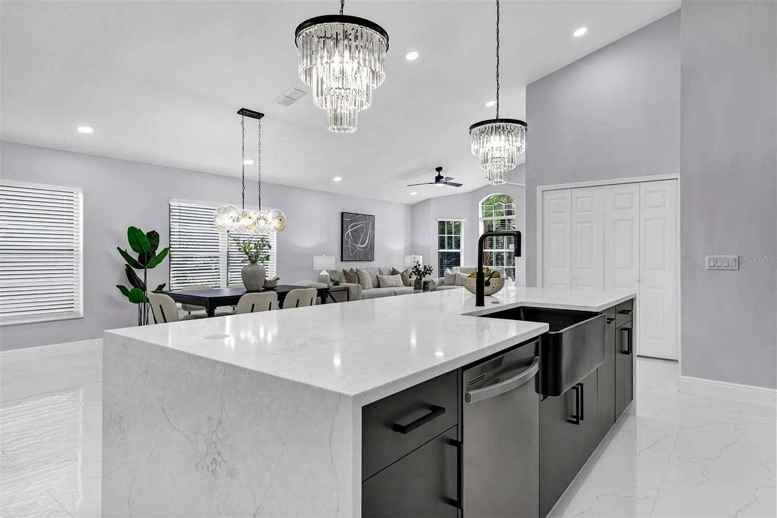 13712 DEVLIN CT