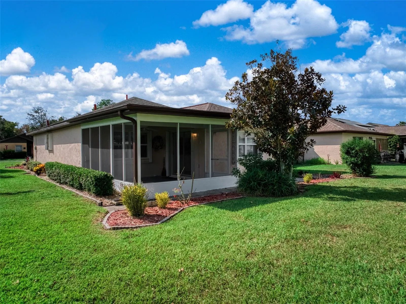 37 JASMINE ST