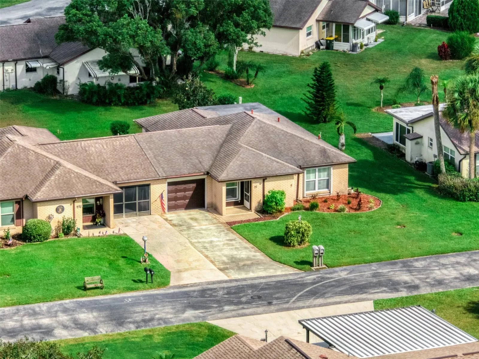 37 JASMINE ST