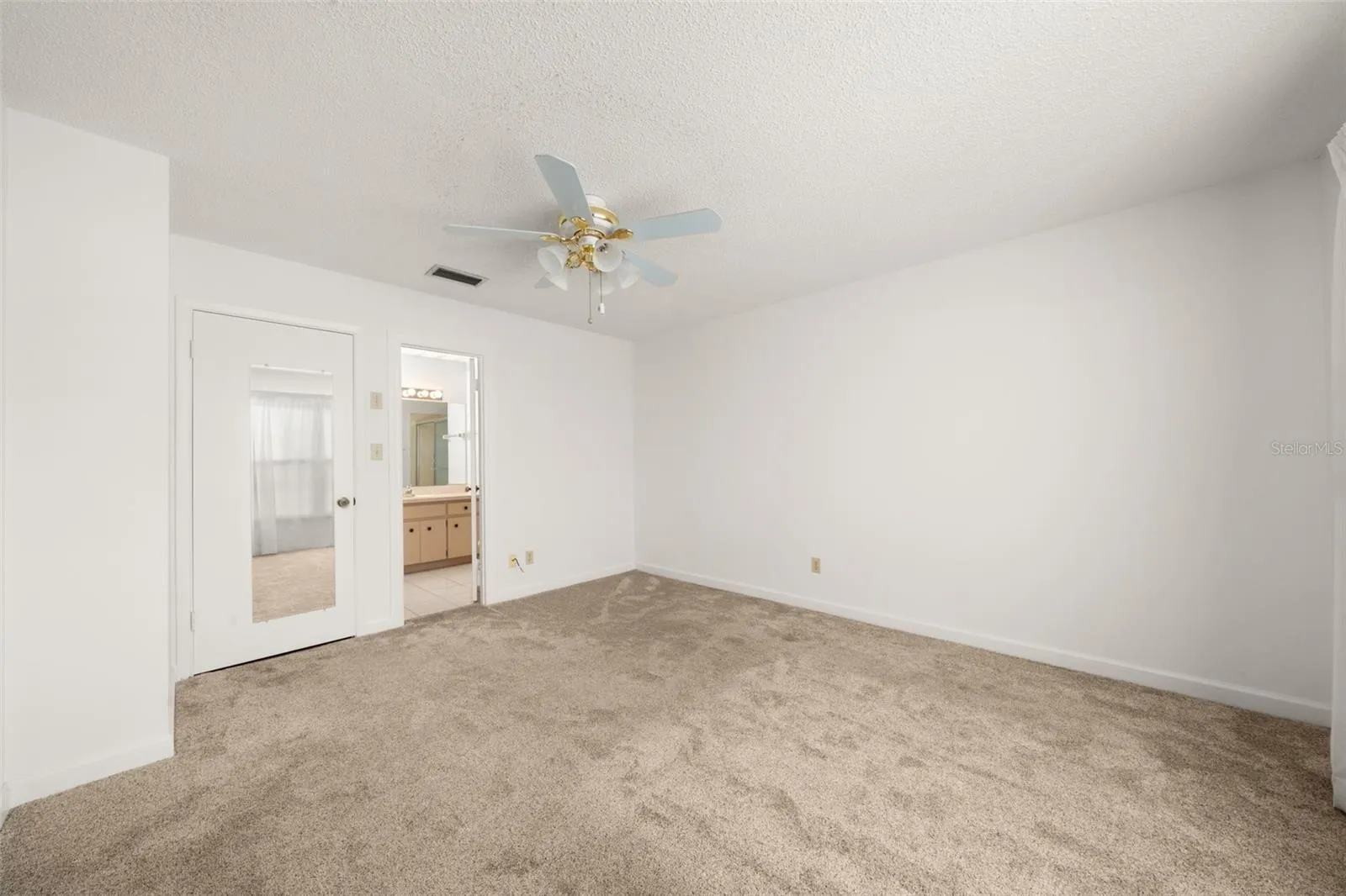 37 JASMINE ST