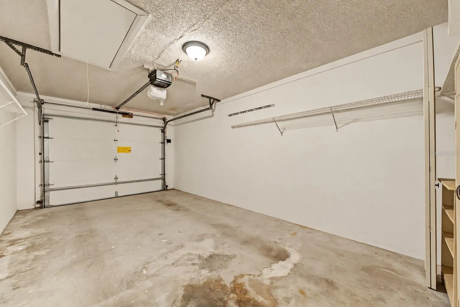 37 JASMINE ST