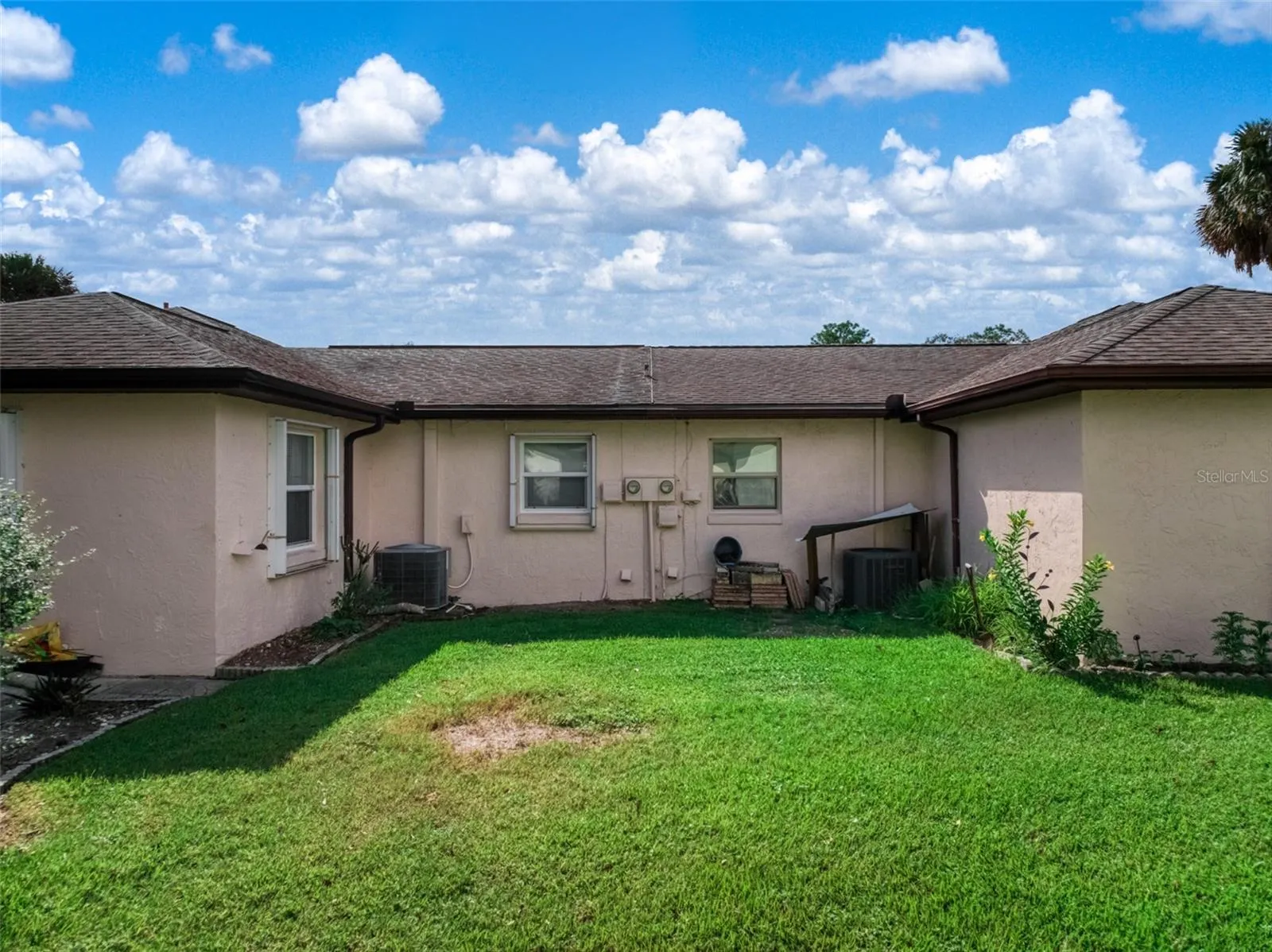 37 JASMINE ST