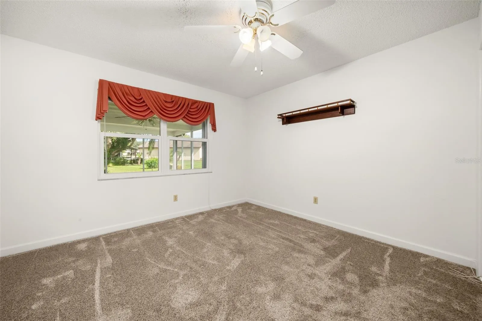37 JASMINE ST