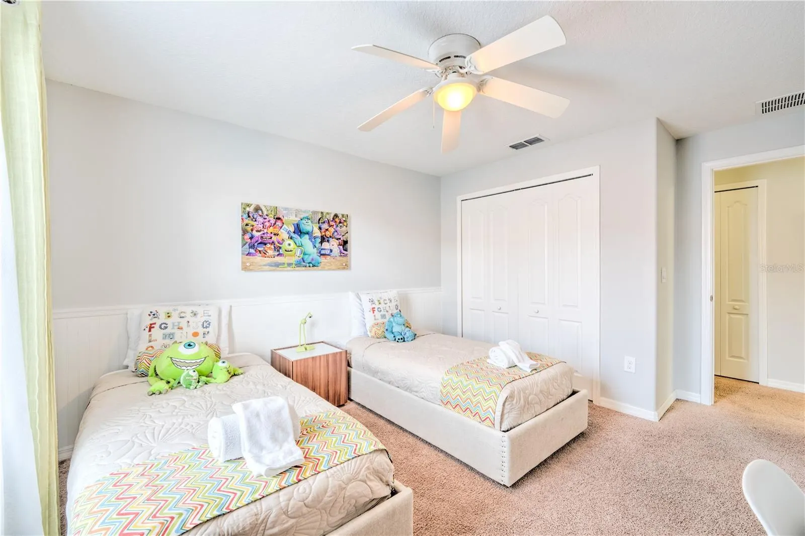 8961 BISMARCK PALM RD
