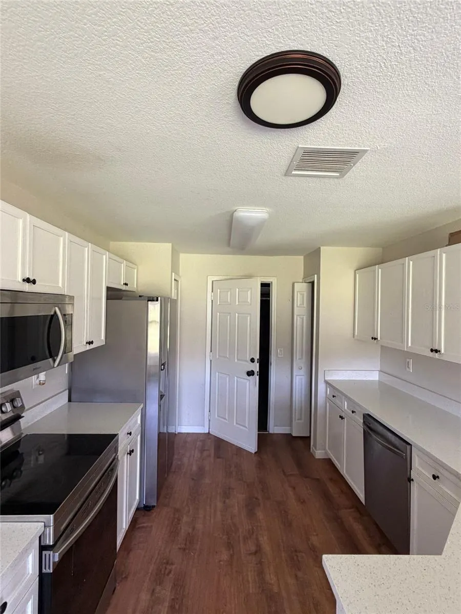 231 GROUPER CT