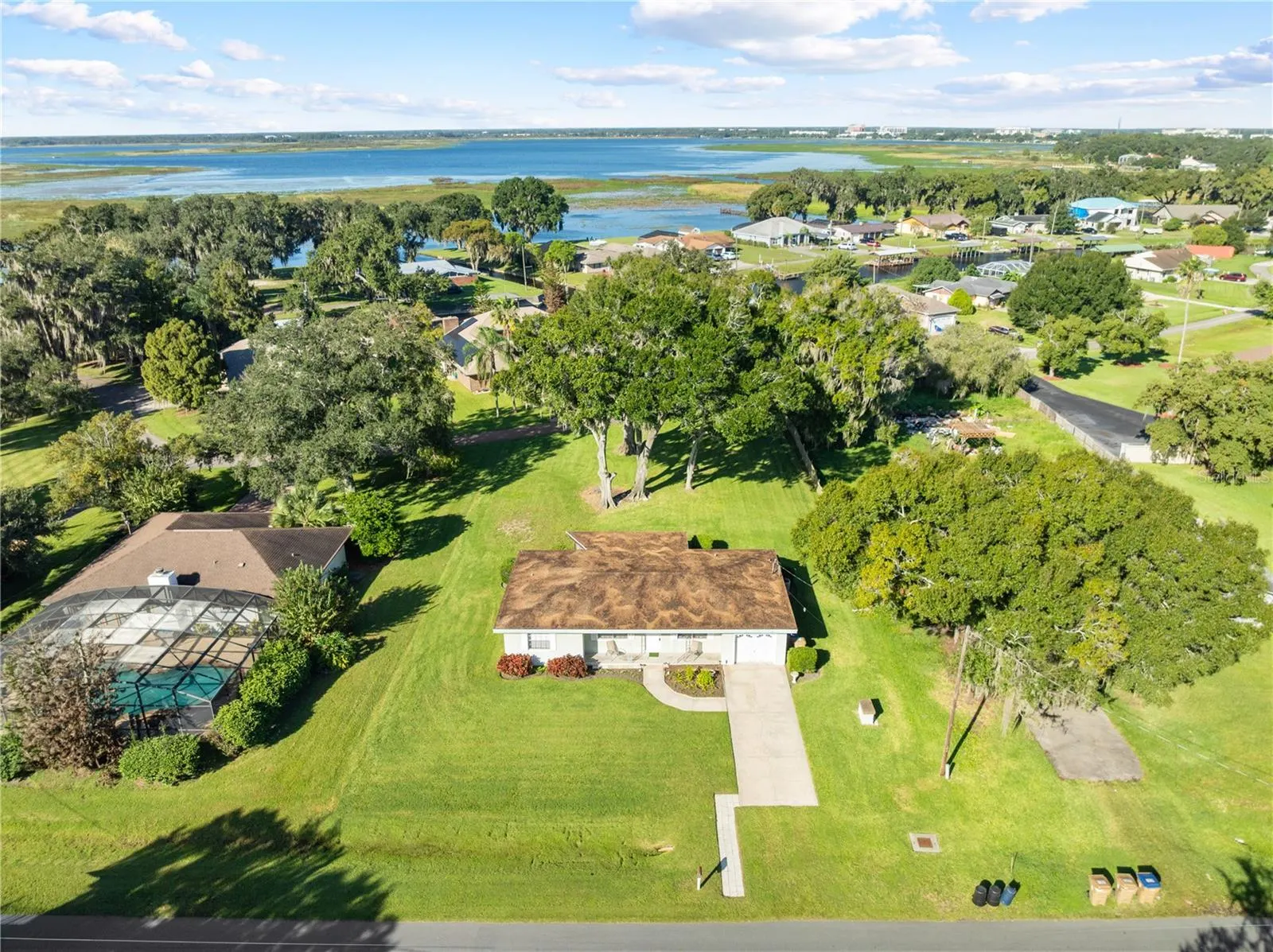 800 AULTMAN RD