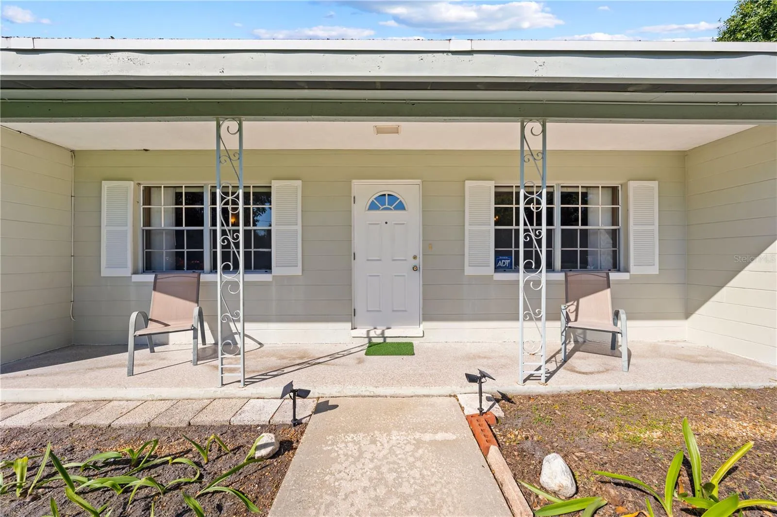 800 AULTMAN RD