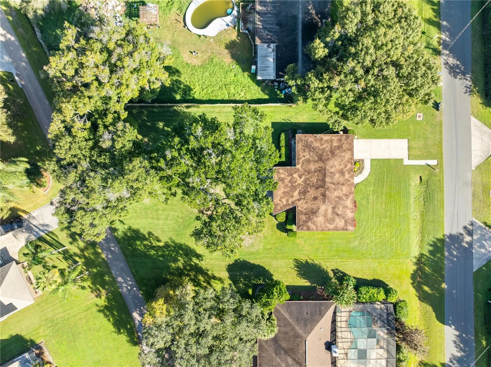 800 AULTMAN RD