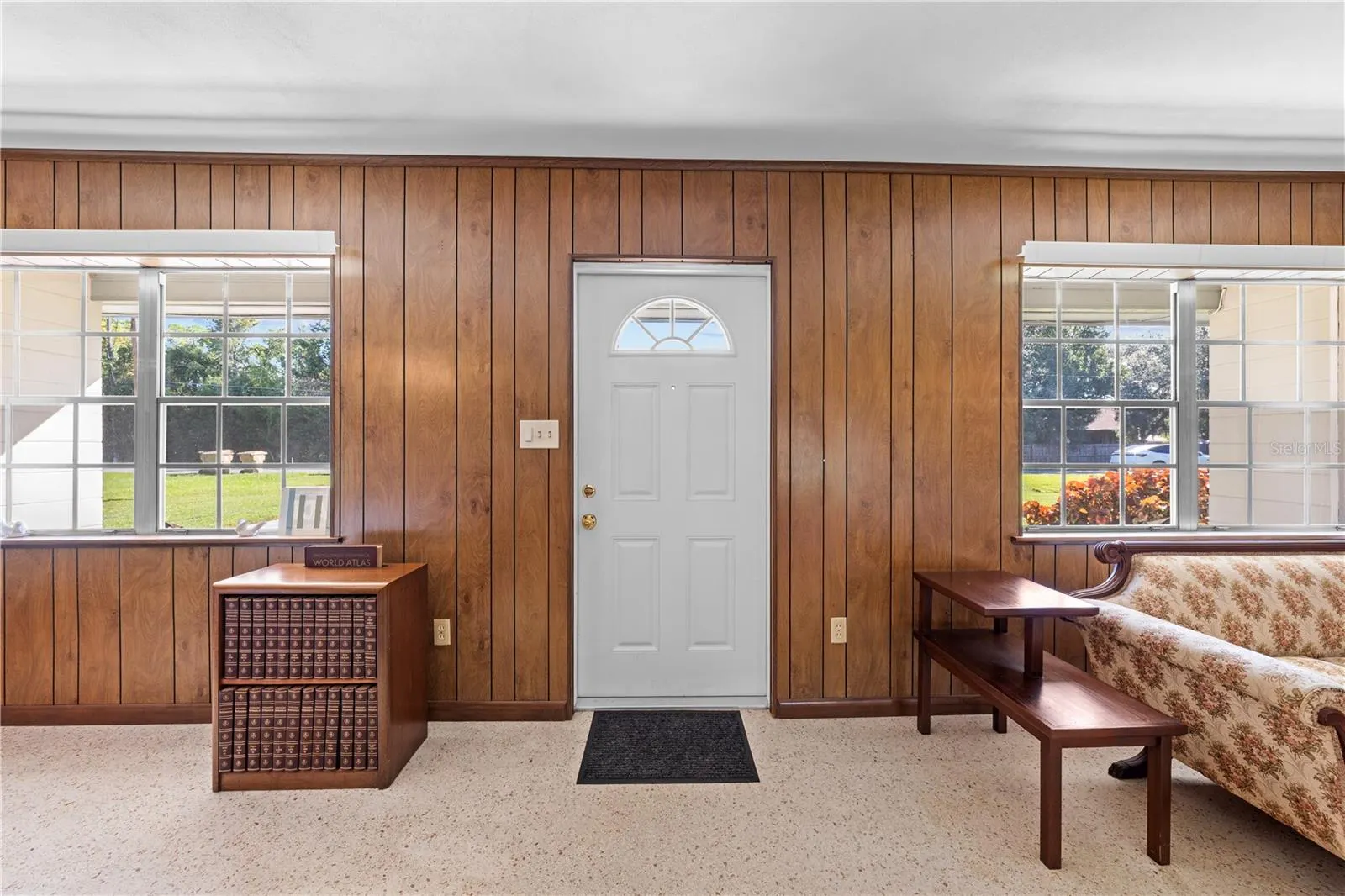 800 AULTMAN RD