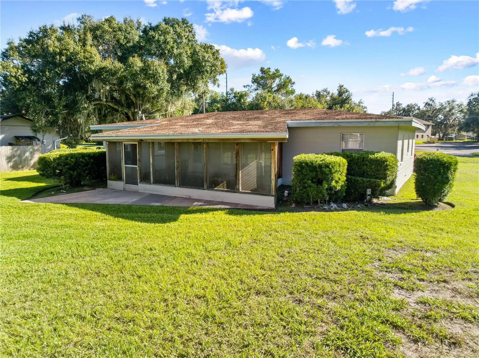 800 AULTMAN RD