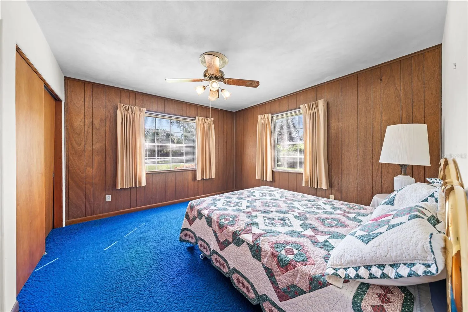 800 AULTMAN RD