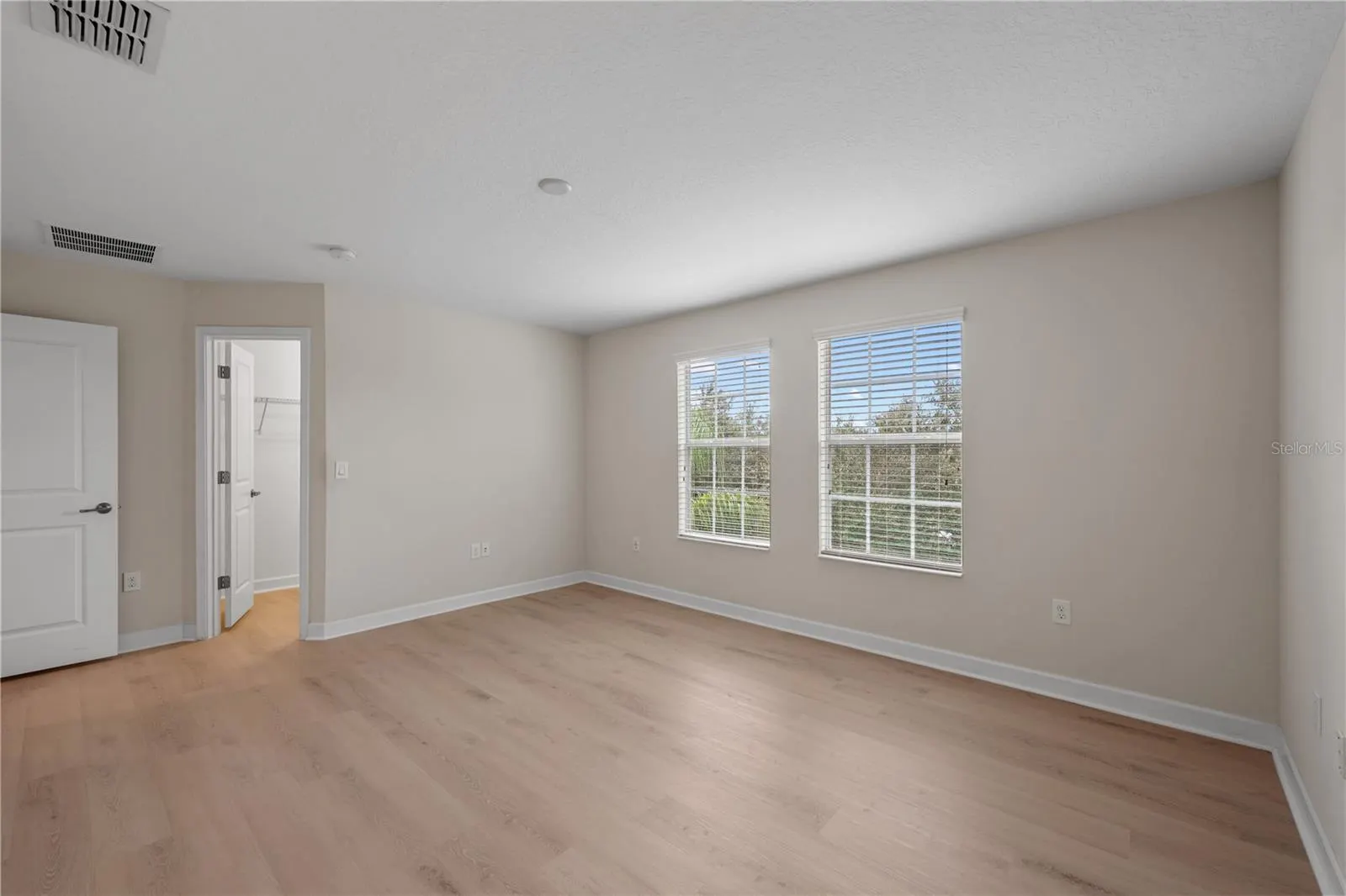9875 PECAN HICKORY WAY