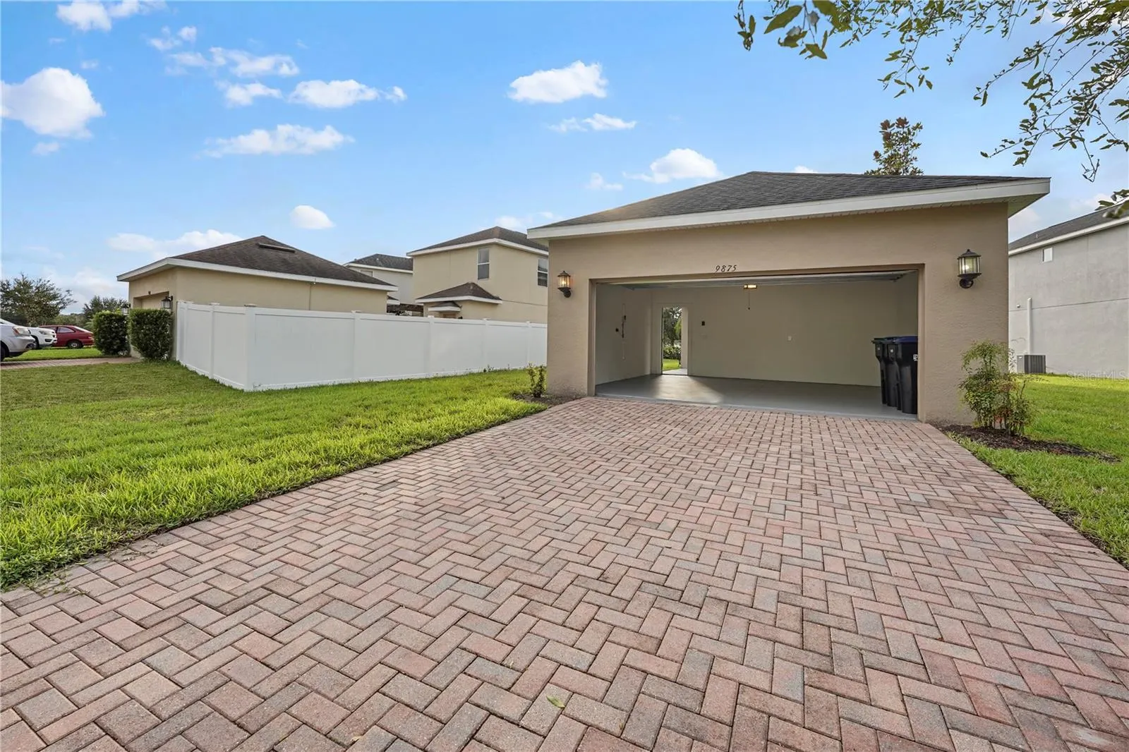 9875 PECAN HICKORY WAY