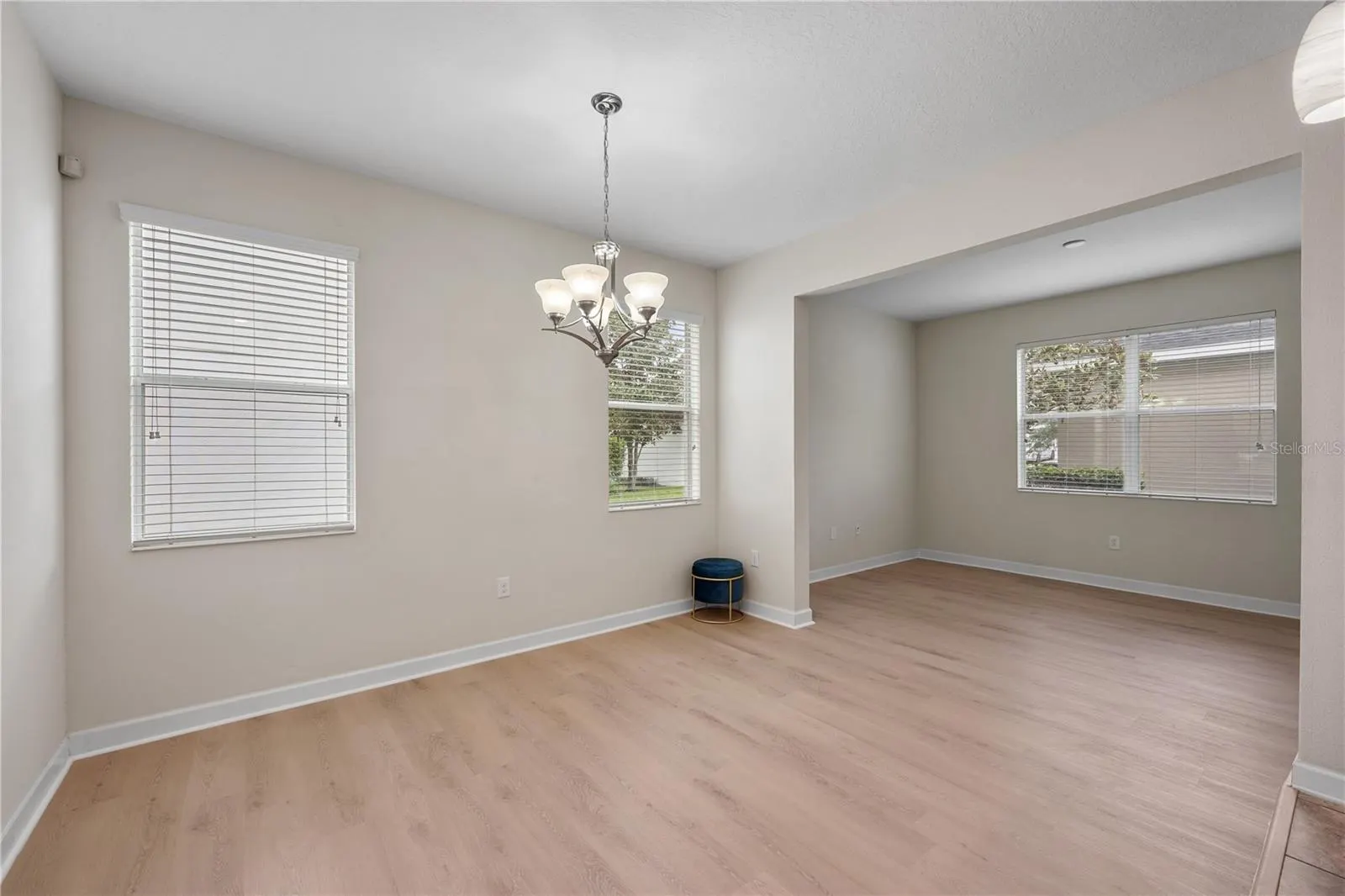 9875 PECAN HICKORY WAY