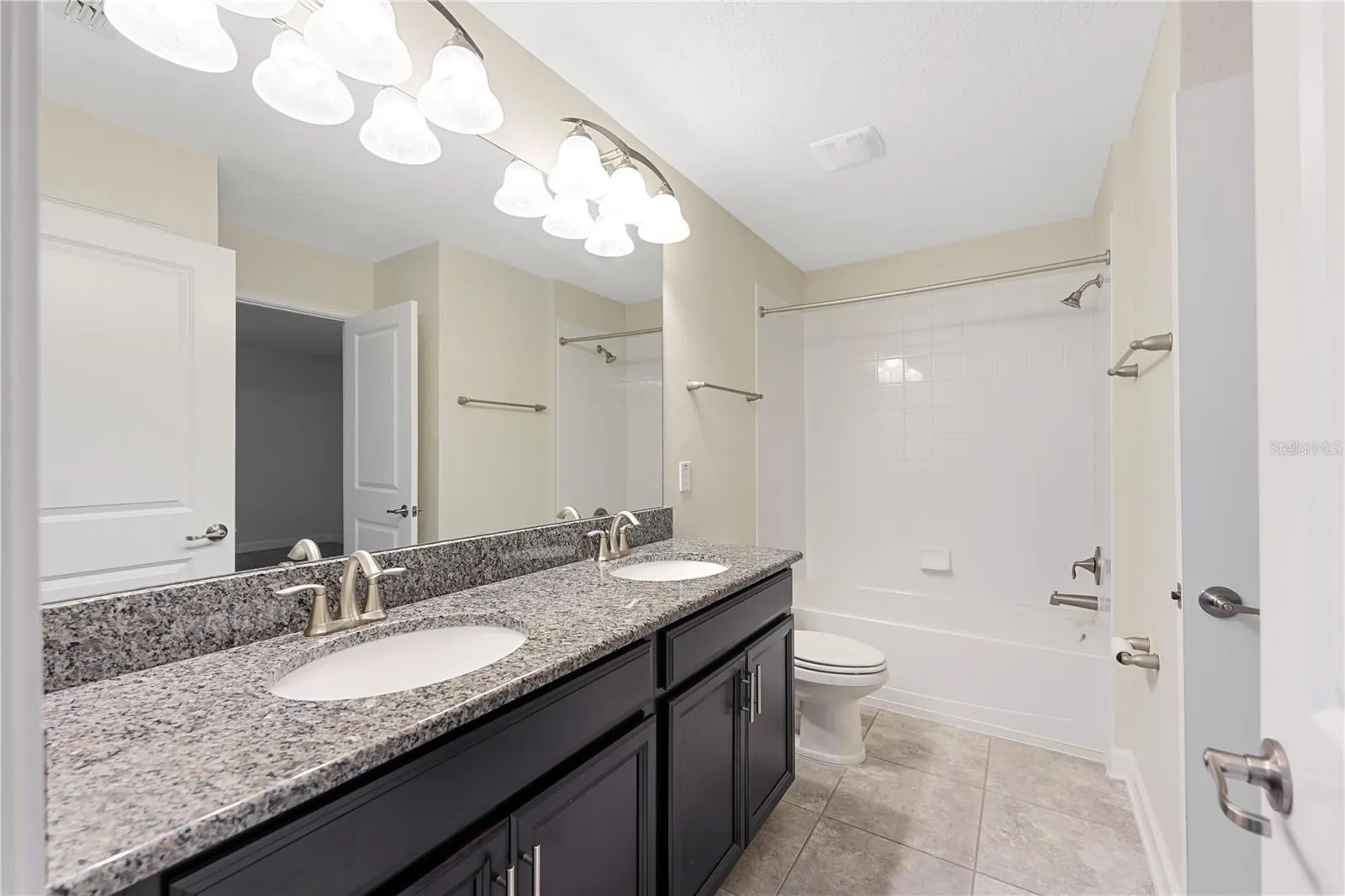 9875 PECAN HICKORY WAY