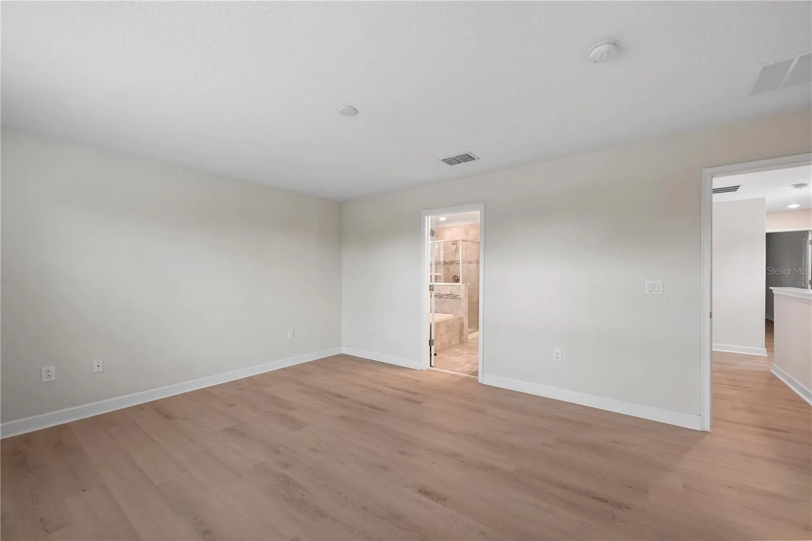 9875 PECAN HICKORY WAY
