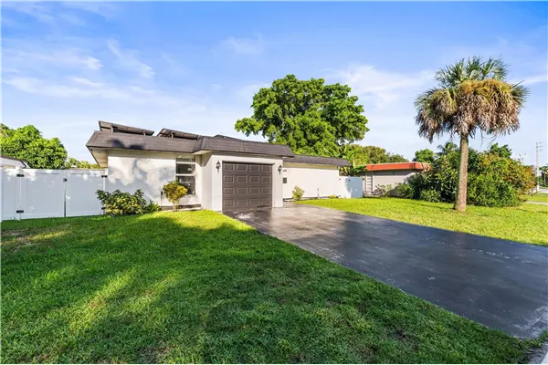 6408 BROOKWOOD BLVD
