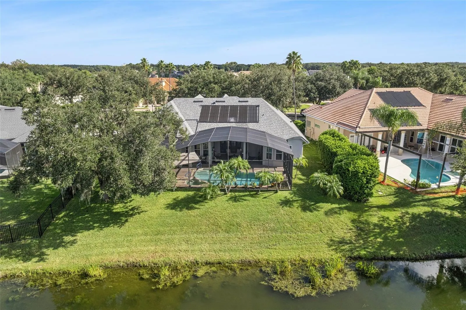 3832 HUNTERS ISLE DR