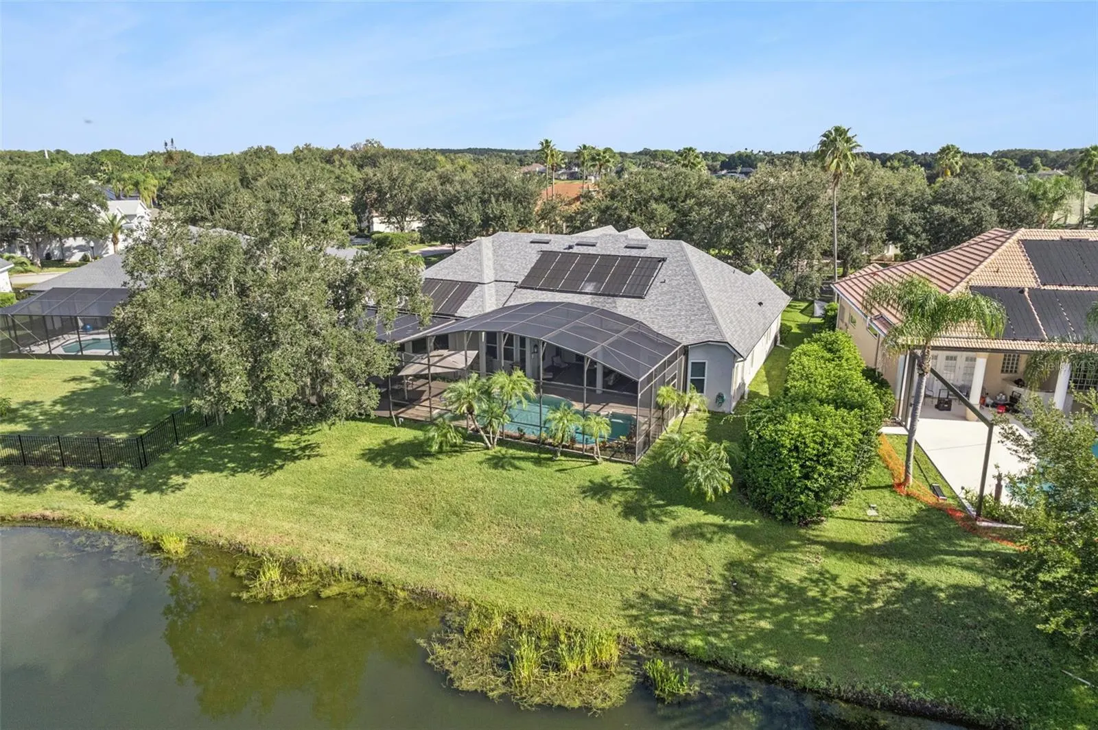 3832 HUNTERS ISLE DR