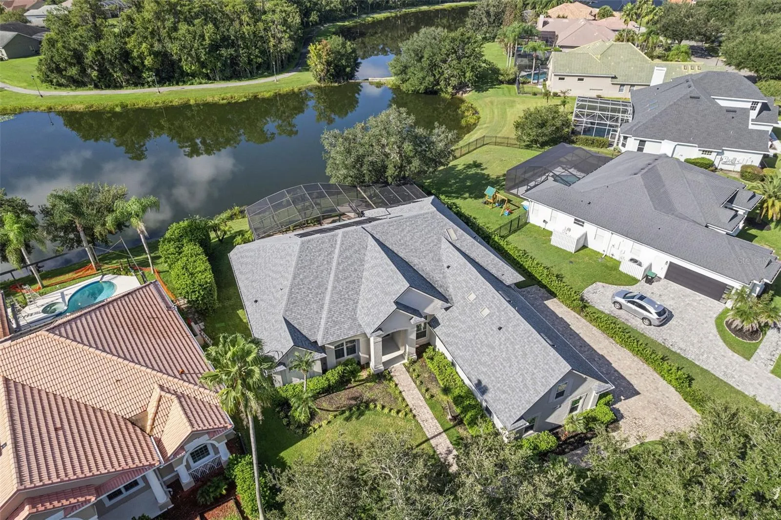 3832 HUNTERS ISLE DR