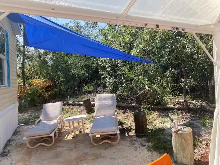 32 GRASSY LAKE CIR