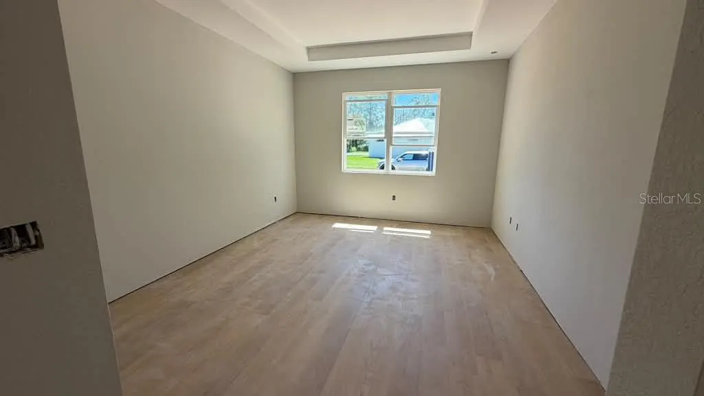 200 MEMORIAL DR