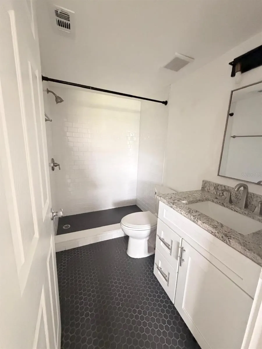 3711 W IOWA AVE #218 #218
