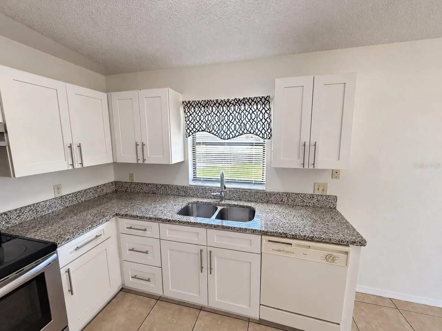 632 LINNET CT