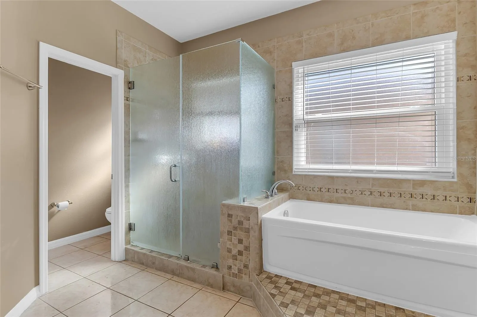 428 ACACIA TREE WAY