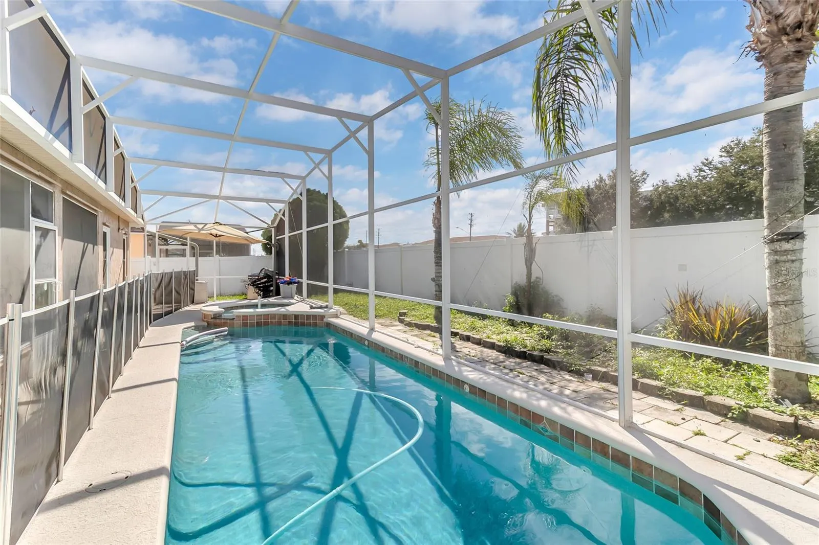428 ACACIA TREE WAY