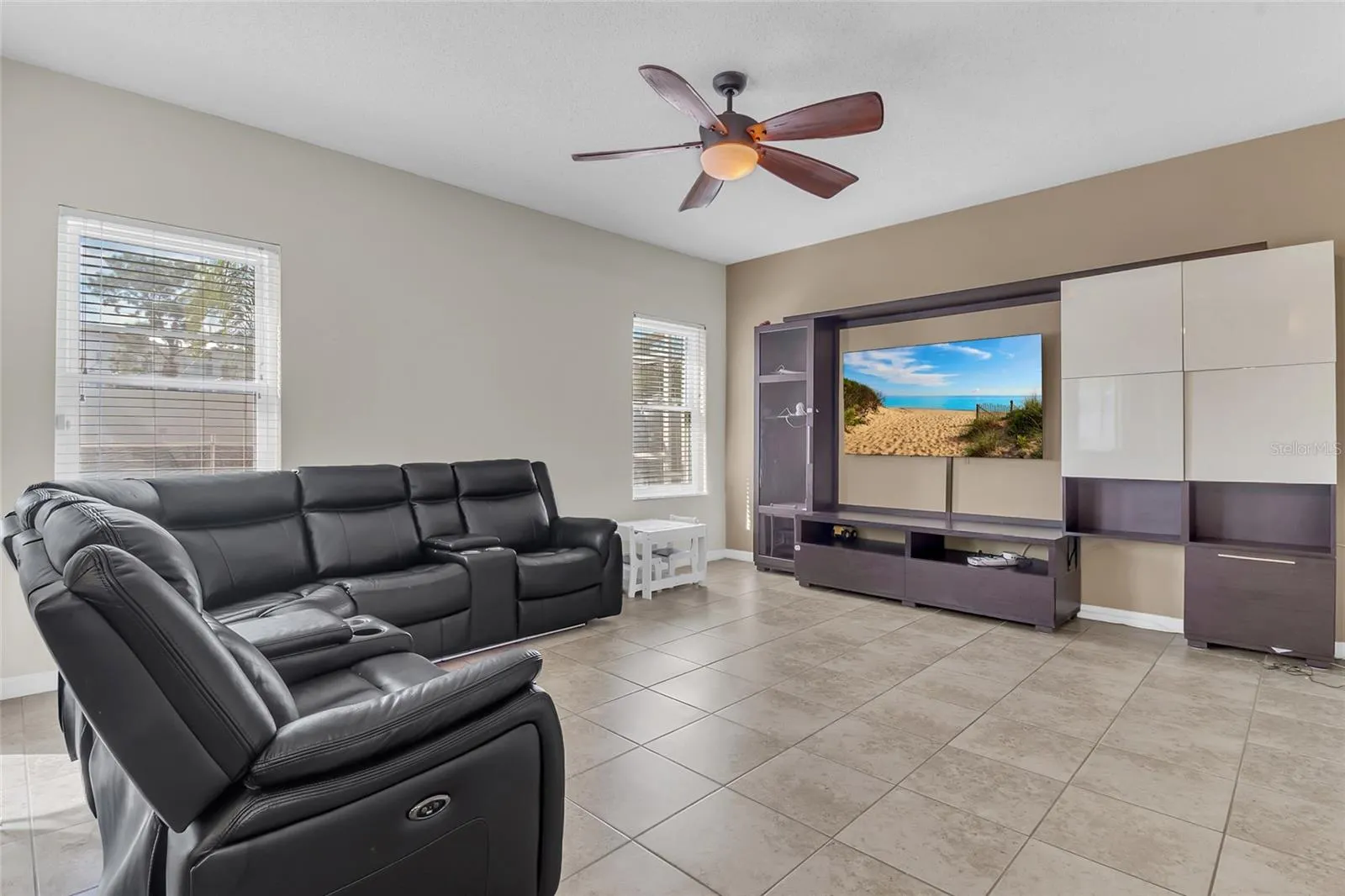 428 ACACIA TREE WAY